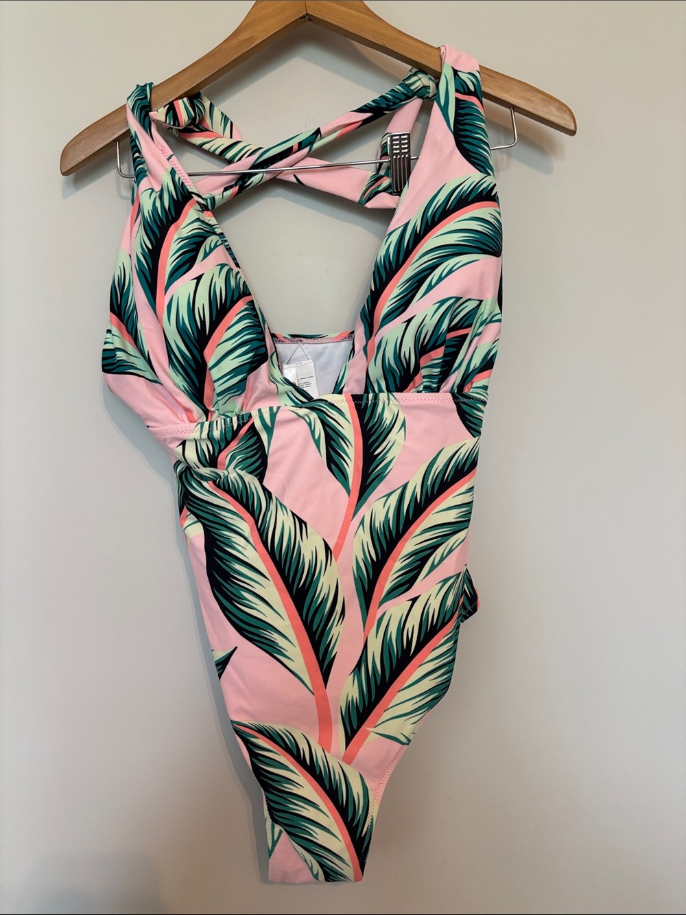 Cupshe Tropical Print Plunge Front One Piece Sz XL NWT